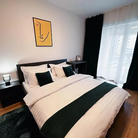 Ad Apartment
